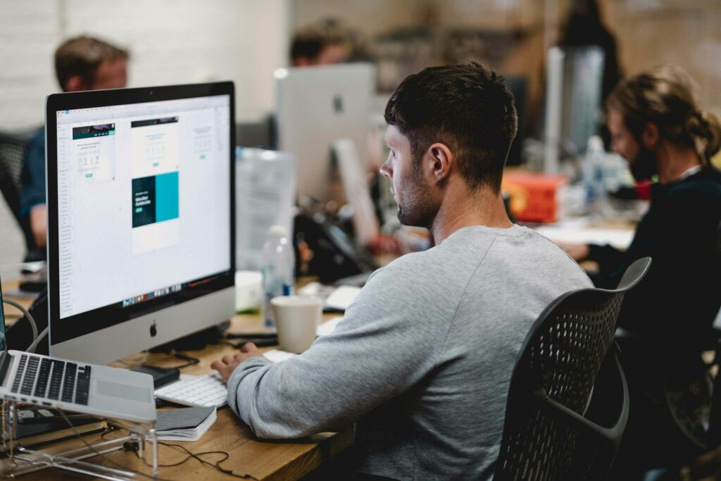 studio republic fotKKqWNMQ unsplash scaled jpg